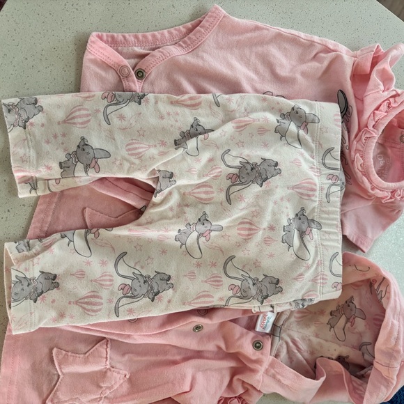Disney Dumbo 3pc Outfit 6-month - Picture 8 of 9